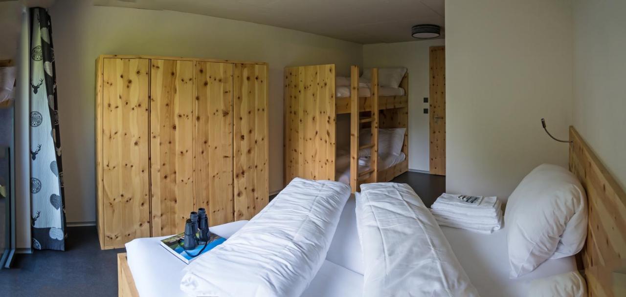 Berghotel Mettmen Schwanden  外观 照片