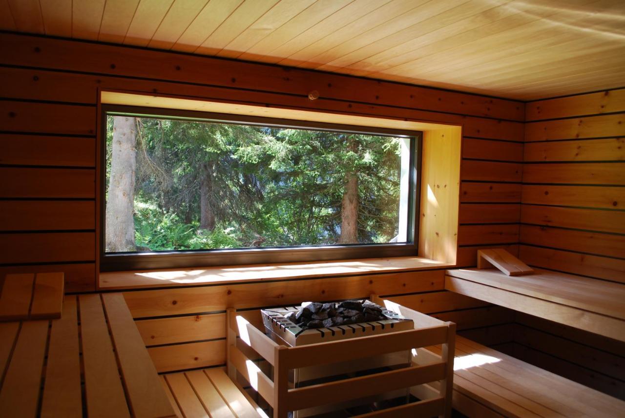 Berghotel Mettmen Schwanden  外观 照片