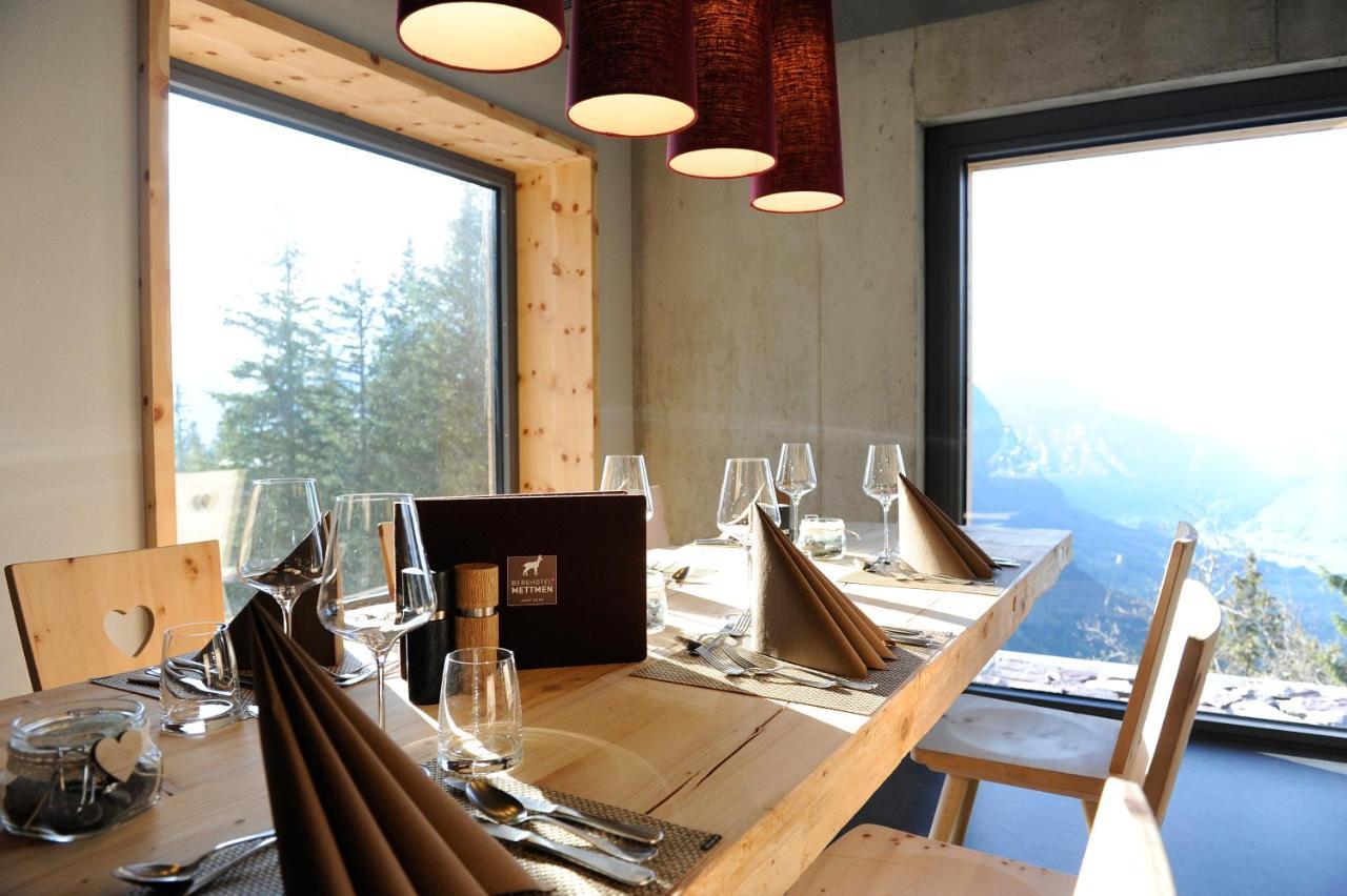 Berghotel Mettmen Schwanden  外观 照片